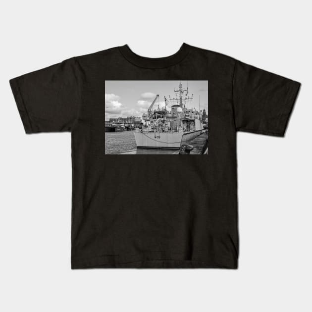 HMS Bangor war ship moored in Great Yarmouth docks Kids T-Shirt by yackers1